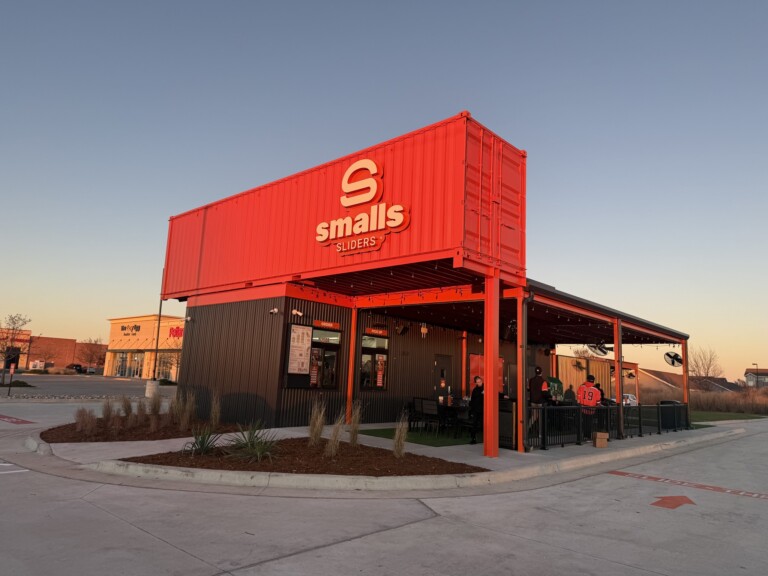 small burger 1 768x576